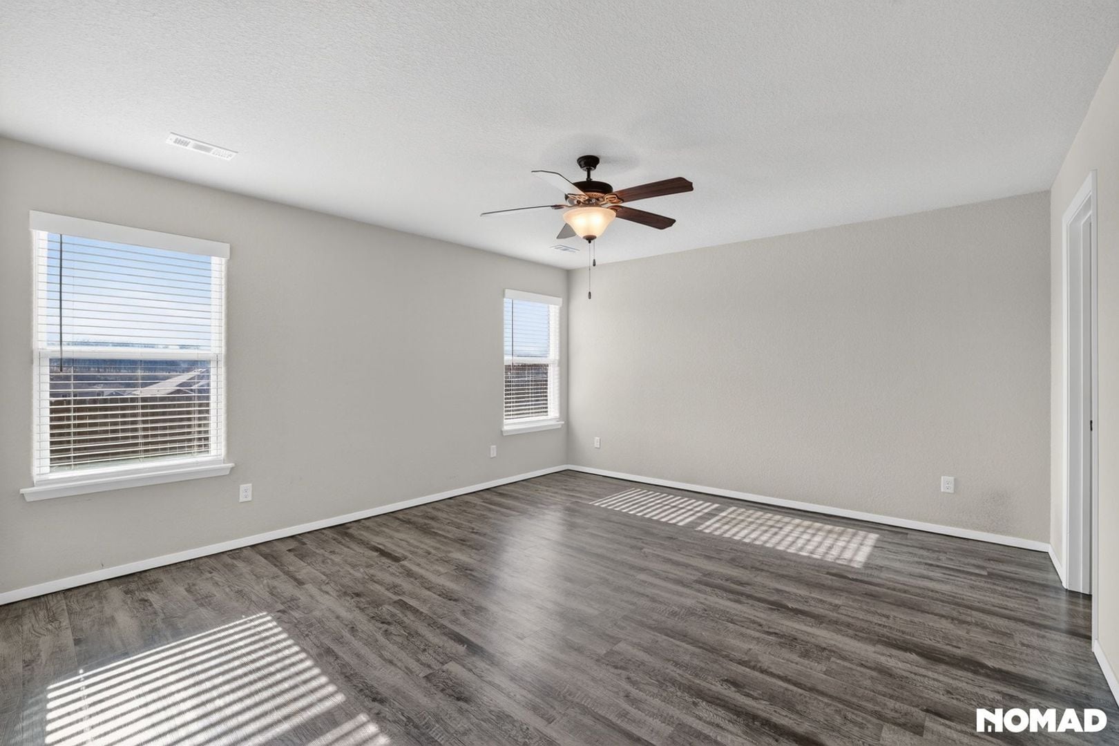 Building Photo - 4307 SW Lenox Ave