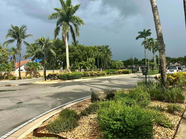 Building Photo - 3769 Victoria Rd