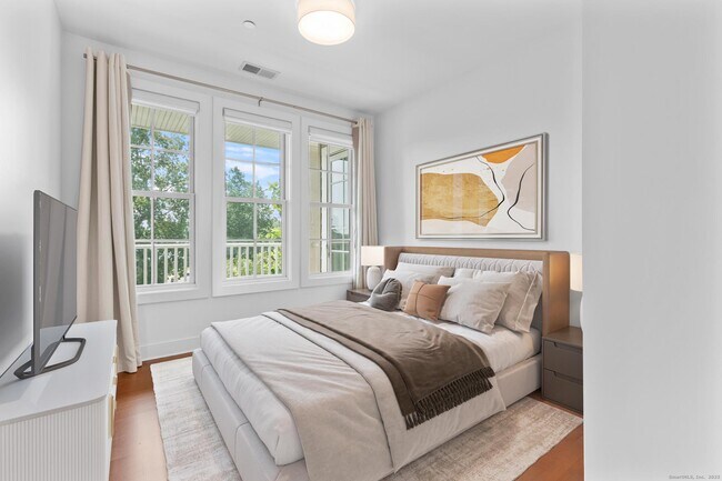 Building Photo - 77 Havemeyer Ln