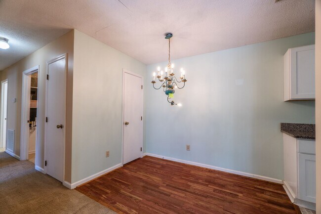 Building Photo - 5643 Hornaday Rd