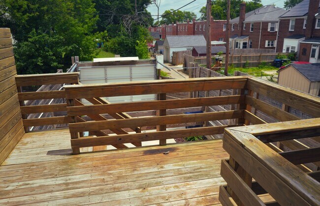 Building Photo - 1712 Fort Davis St SE
