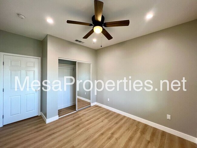 Building Photo - 10152 Cook Ave