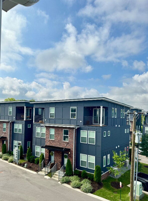 Building Photo - 102 Duke St
