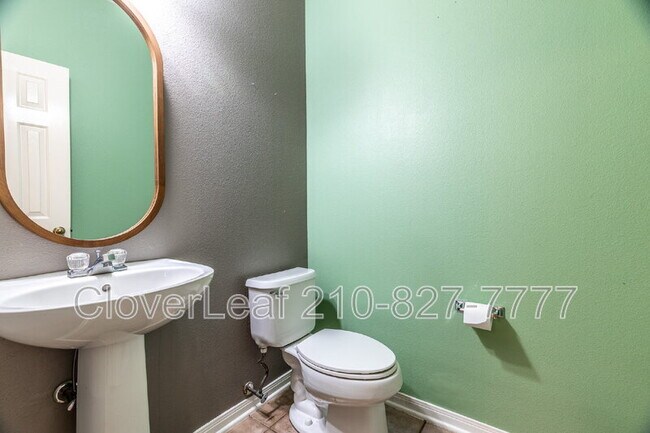 Building Photo - 417 Sunrise Canyon Dr