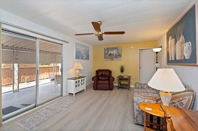 Building Photo - 73229 Adobe Springs Dr
