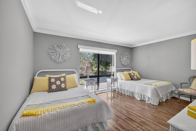 Building Photo - 605 Brackenwood Cove