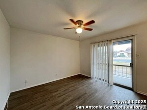 Building Photo - 311 E San Antonio Ave