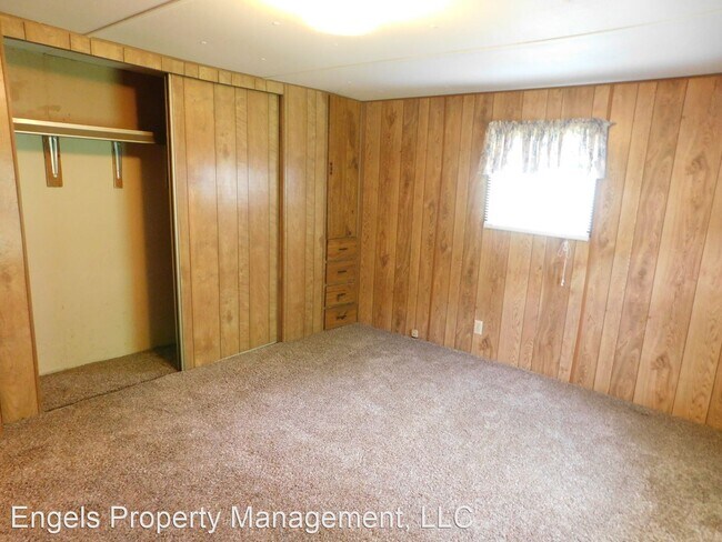 Building Photo - 2 br, 2 bath House - 12435 SW 130th St