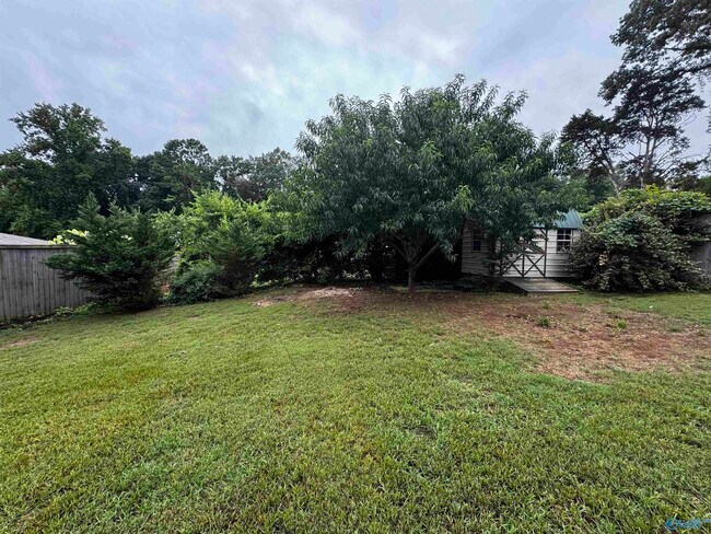 Building Photo - 7608 Peacock Dr SW