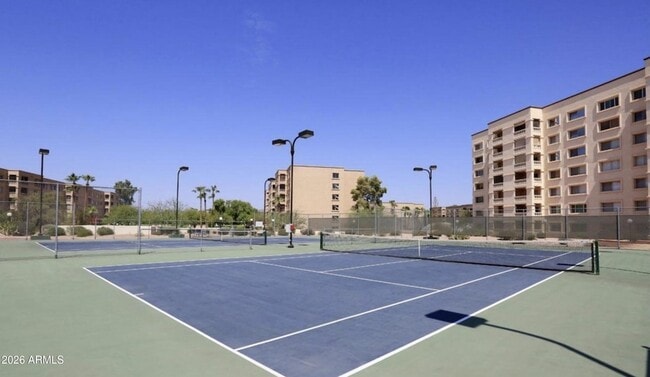 Building Photo - 7950 E Camelback Rd