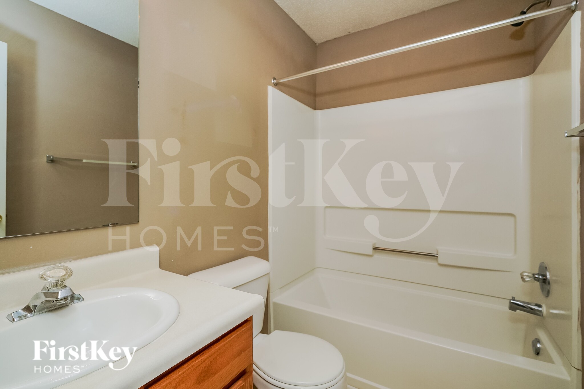 Building Photo - 2925 Redland Ln