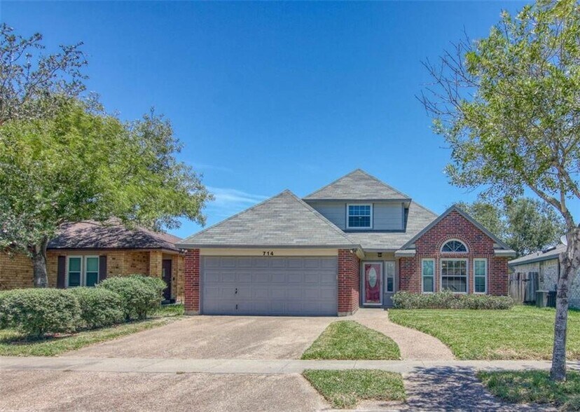 Front Exterior - 714 Saint Lucy Dr