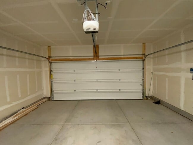Building Photo - New Construction Single Story Home Availab...