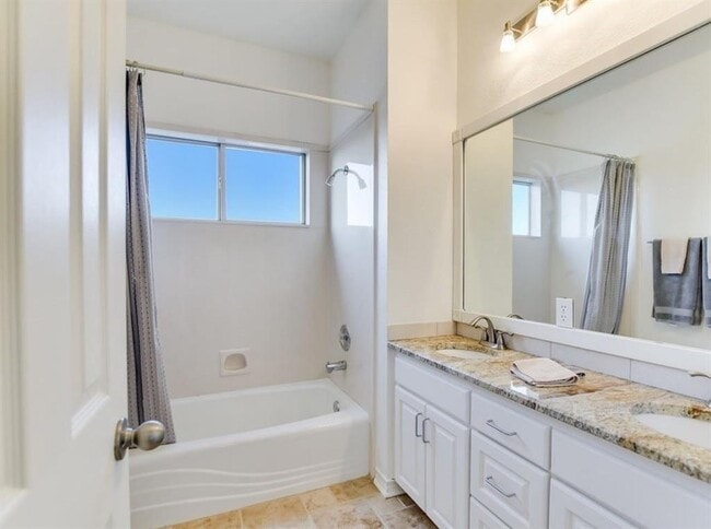 Building Photo - 9326 Knoll Crest Loop
