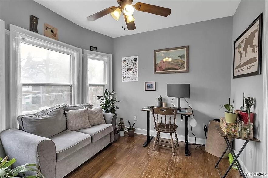 Building Photo - 175 Saint James Pl