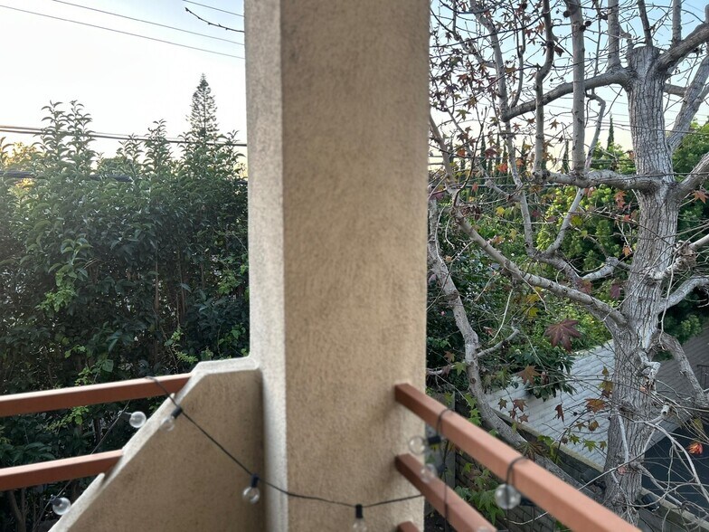 Building Photo - 3913 N Virginia Rd