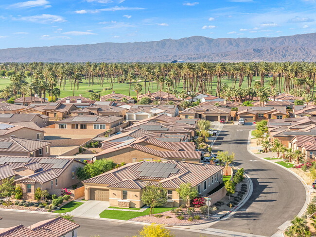 Building Photo - 81890 Via Encinitas