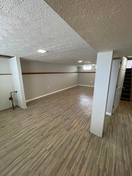 Building Photo - 2910 Brookdale Ave