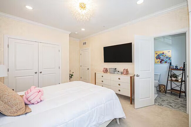 Building Photo - 11610 Glenn Dale Blvd