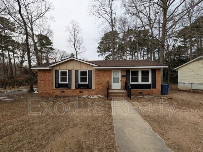 Building Photo - 401 Hickory Ave