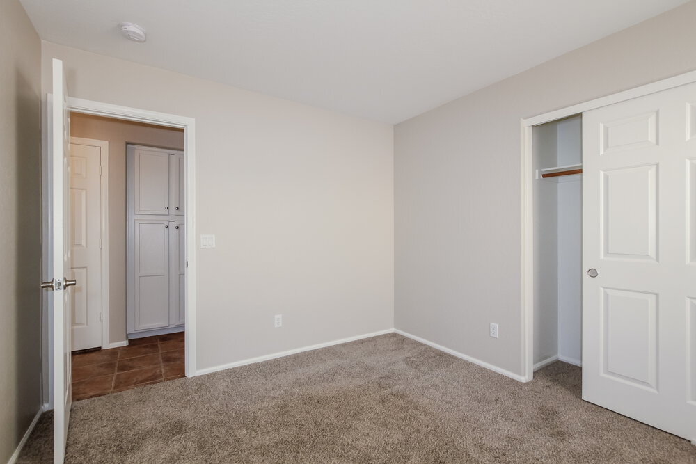 Building Photo - 14988 W Riviera Dr