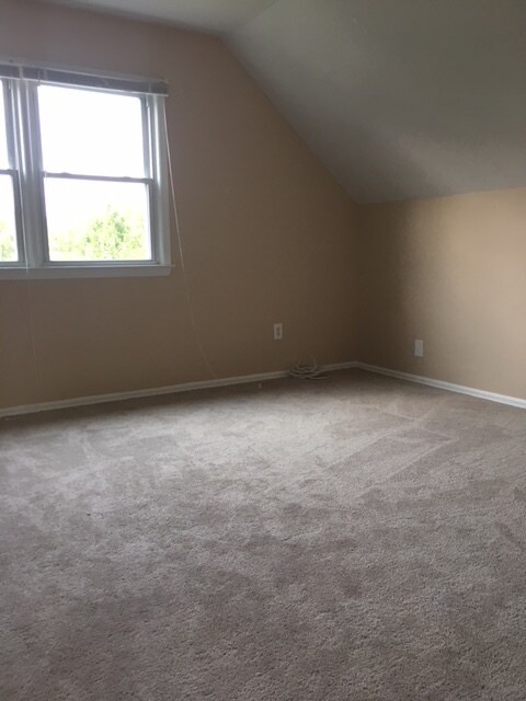 Building Photo - 1560 Whittier Ave
