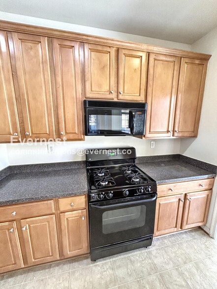 Building Photo - 1542 Jeffries Way