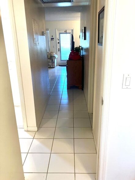 Building Photo - 283 Durham Cir