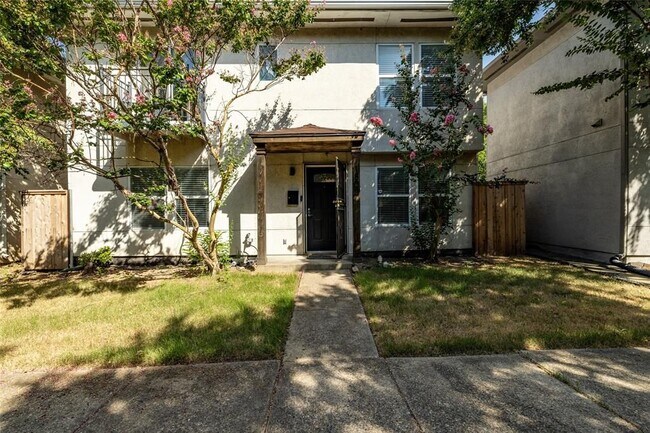 Building Photo - 1802 N Prairie Ave