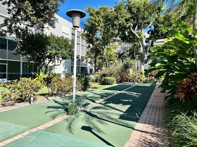 Building Photo - 1541 S Ocean Blvd