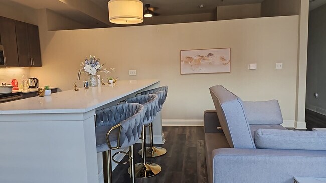 Building Photo - 110 N Boston Ave