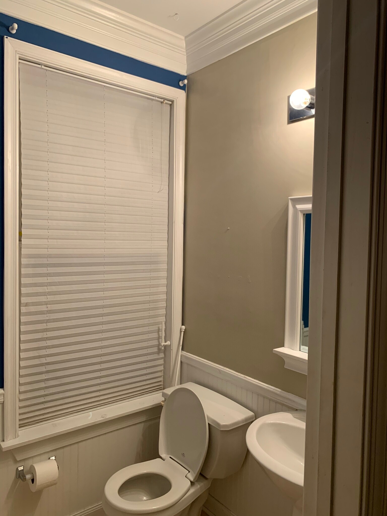 Powder Room - 47 Wicklow Rd