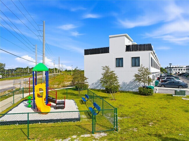 Building Photo - 26122 SW 145th ct