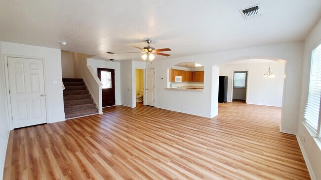 Building Photo - 11110 Montague Trail