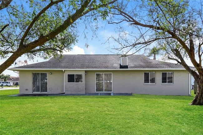 Building Photo - 20849 Marlin St