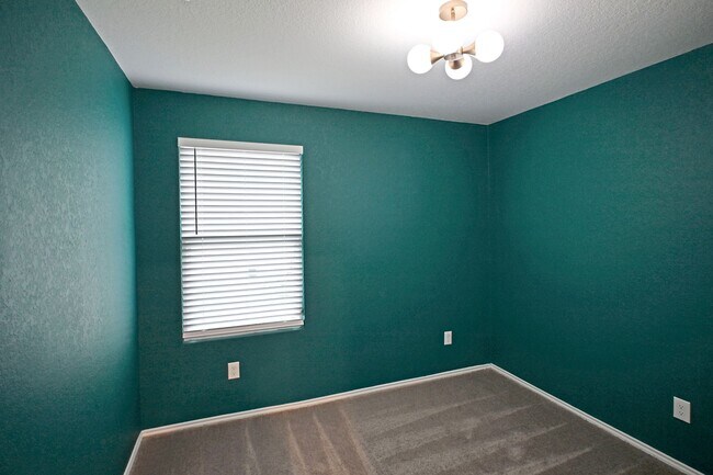 Building Photo - 5925 San Geronimo