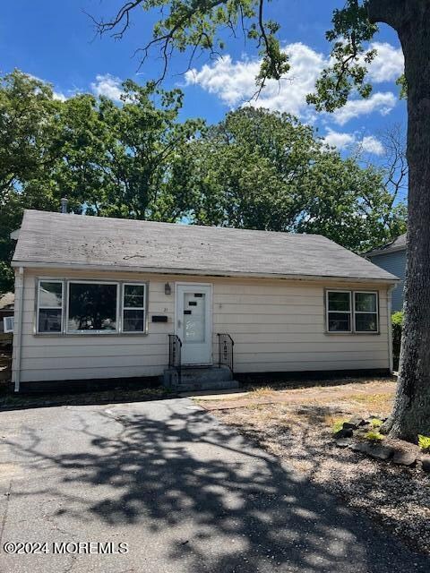 Building Photo - 21 N Raleigh Rd