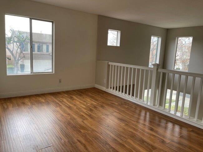 Building Photo - 1521 Starlight Dr