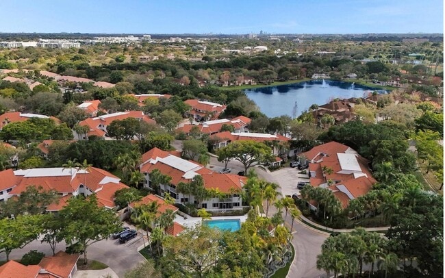 Building Photo - 992 NW 93rd Ave