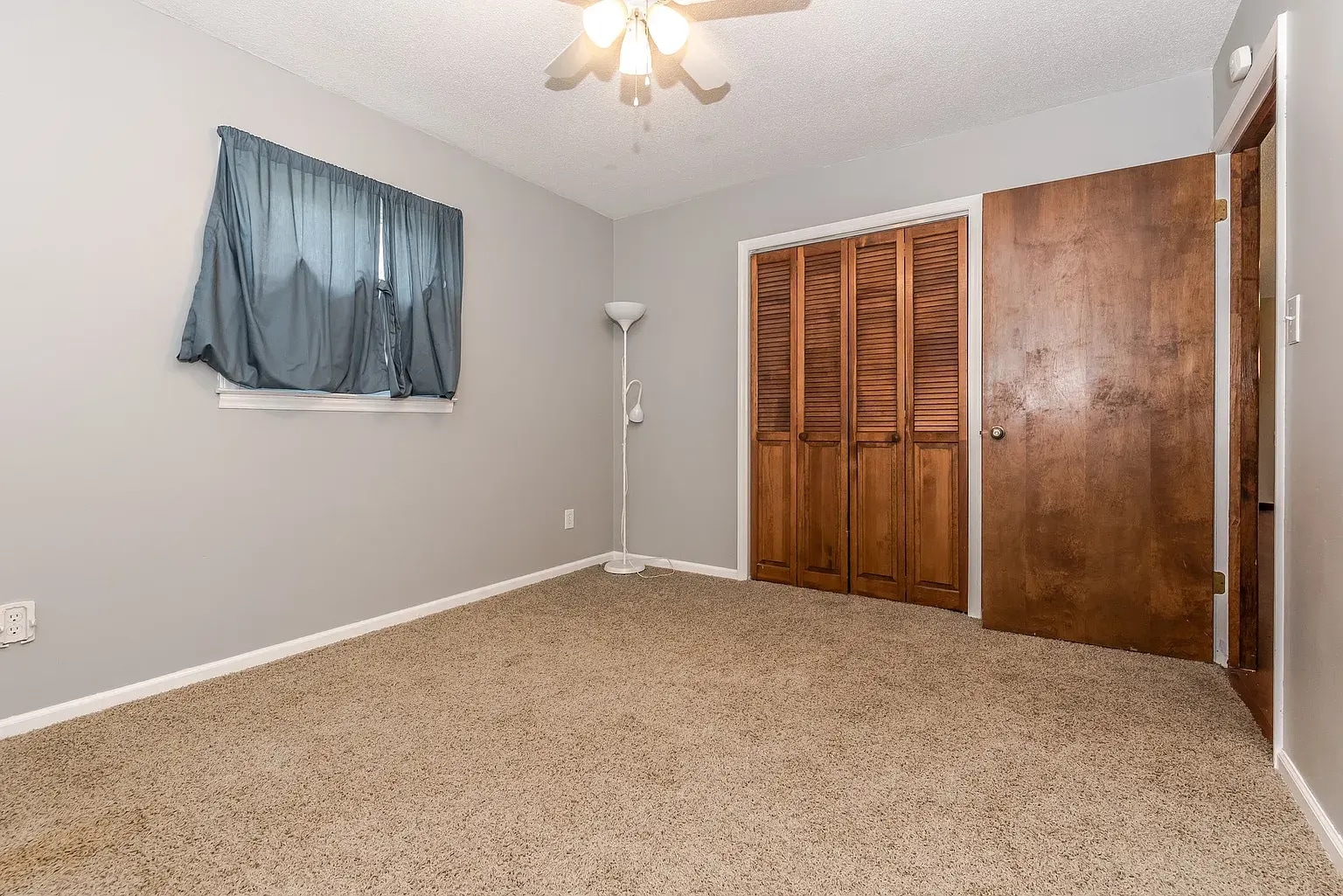 Building Photo - 5400 Beam Lake Dr