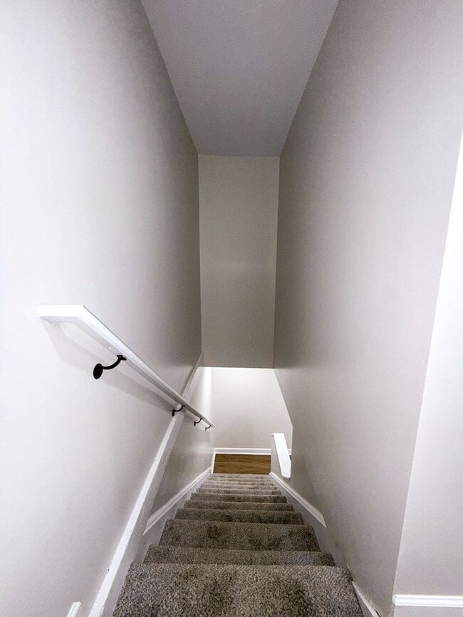 Building Photo - Fully Remodeled 3-Bedroom Home for Rent in Columbus – Modern Upgrades & Spacious Living | $1,640/mo