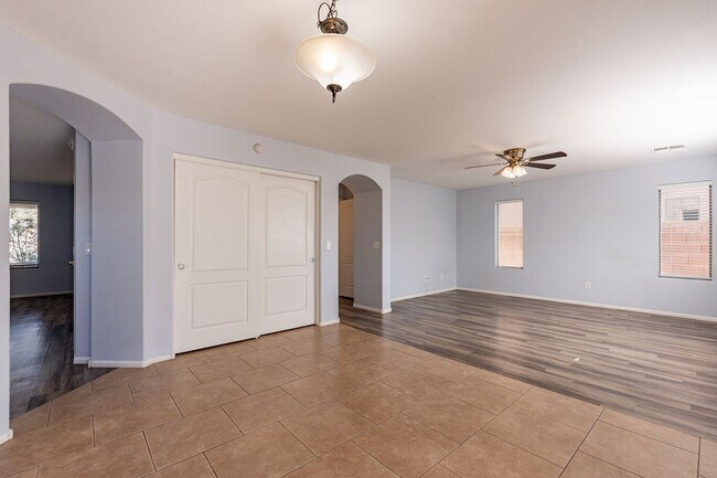 Building Photo - Move In Ready! Four Bedrooms - Close to TSMC