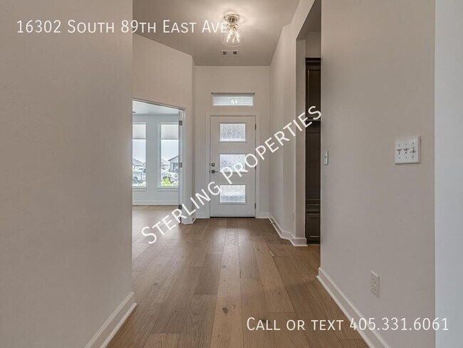 Building Photo - 16302 S 89th E Ave