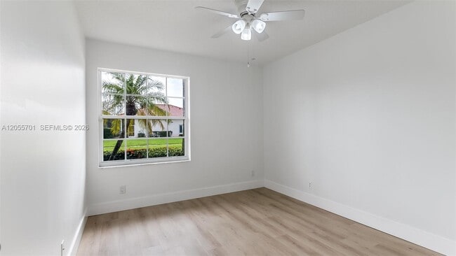 Building Photo - 8688 Via Ancho Rd
