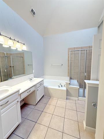 Building Photo - 4908 Newbridge Dr