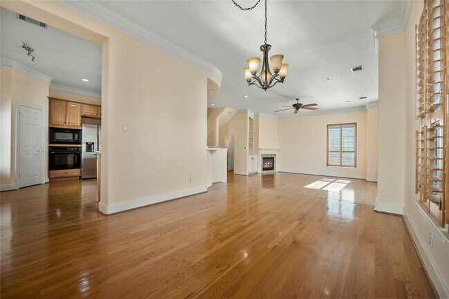 Building Photo - 4008 Childress St