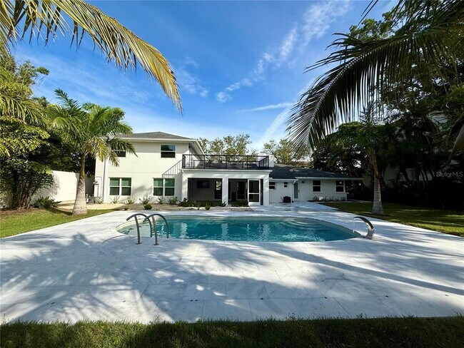 Building Photo - 1359 Harbor Dr