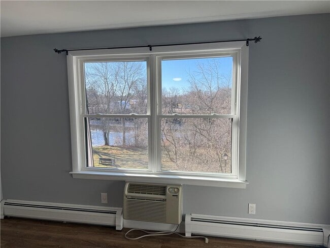 Building Photo - 510 Child St