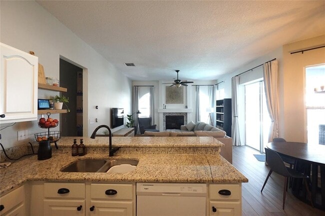 Building Photo - 13708 Whitebark Pl