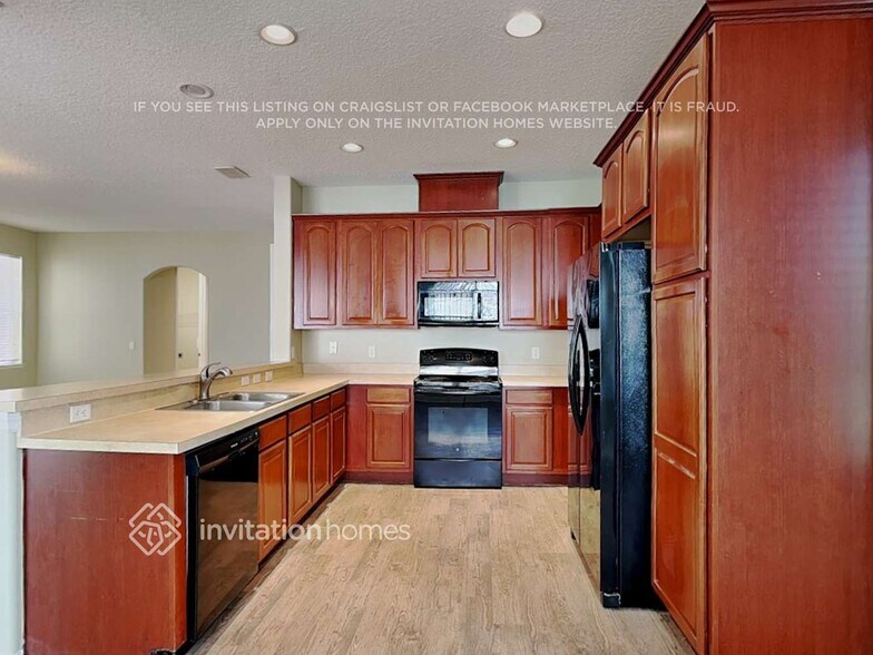 Building Photo - 2061 Cedar Park Ln